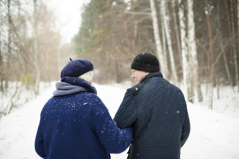 Maneras de invernar Consejos de seguridad para personas mayores