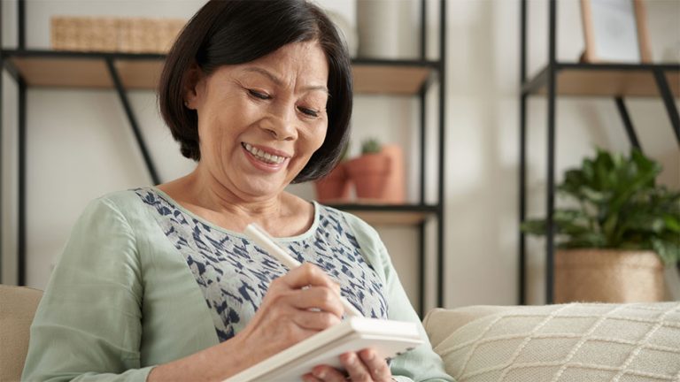 The Power of Checklists for Seniors: Simplifying Your Routine